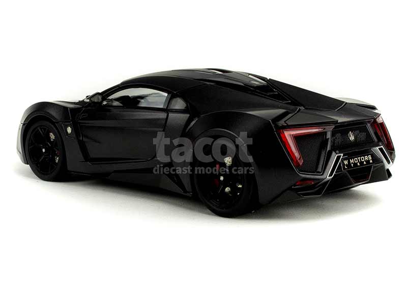 90439 Divers W Motors Lykan HyperSport 2015