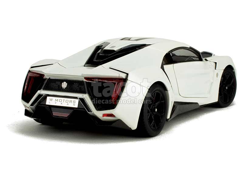 90440 Divers W Motors Lykan HyperSport 2015