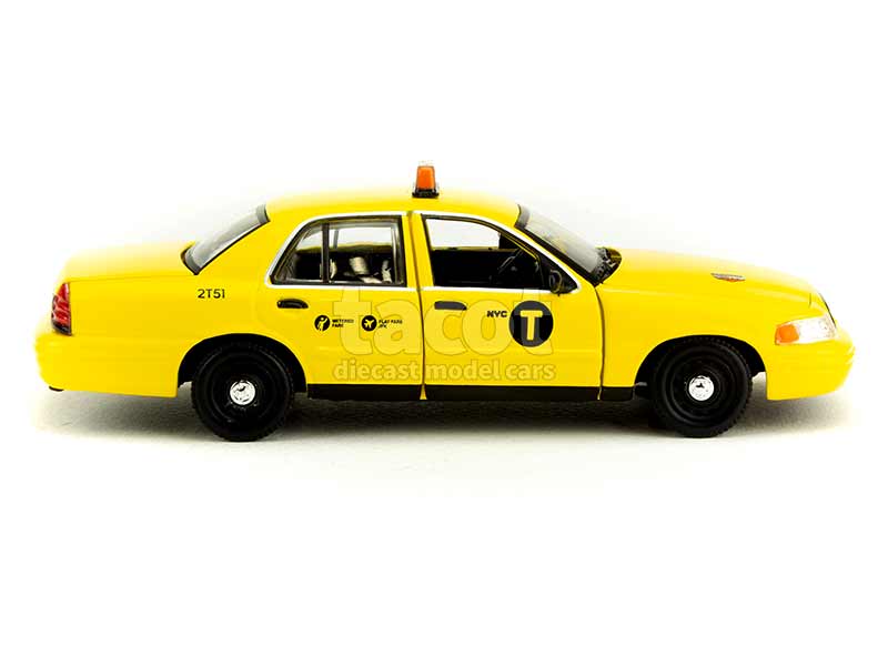 90637 Ford Crown Victoria Taxi 2011