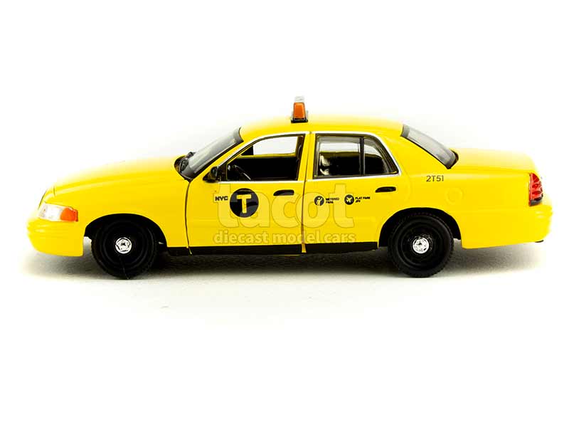 90637 Ford Crown Victoria Taxi 2011