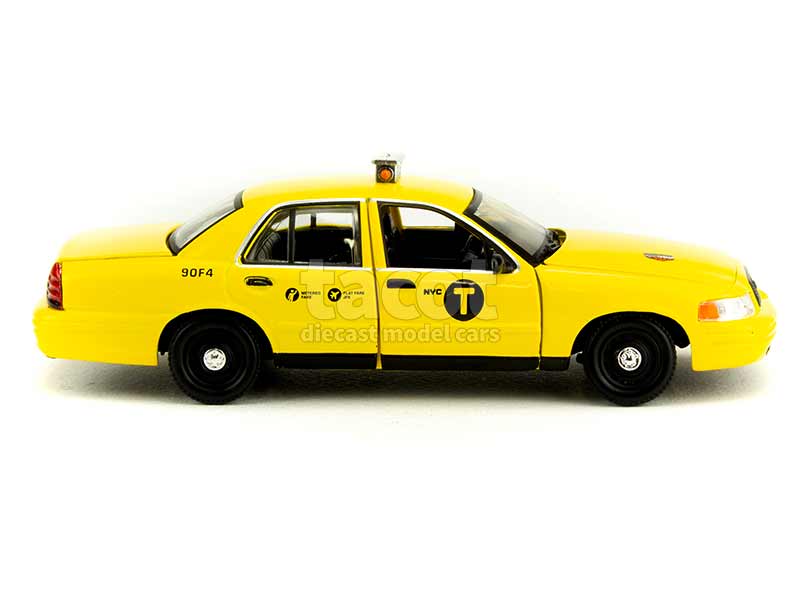 90638 Ford Crown Victoria Taxi 2008