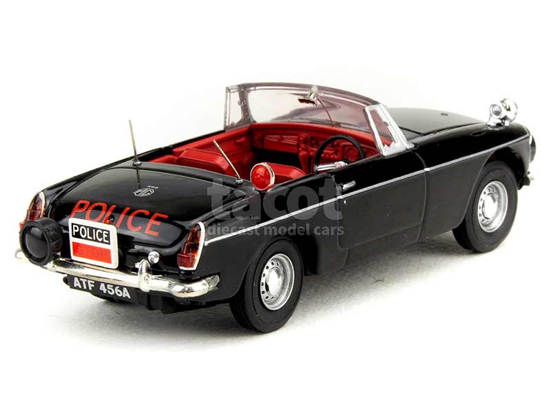 90744 MG MGB British Police