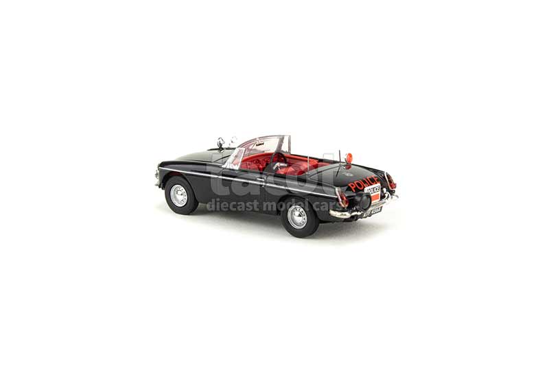 90744 MG MGB British Police