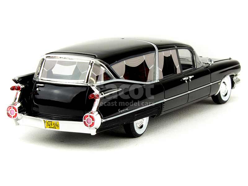 90781 Cadillac S&S Superior Corbillard 1959