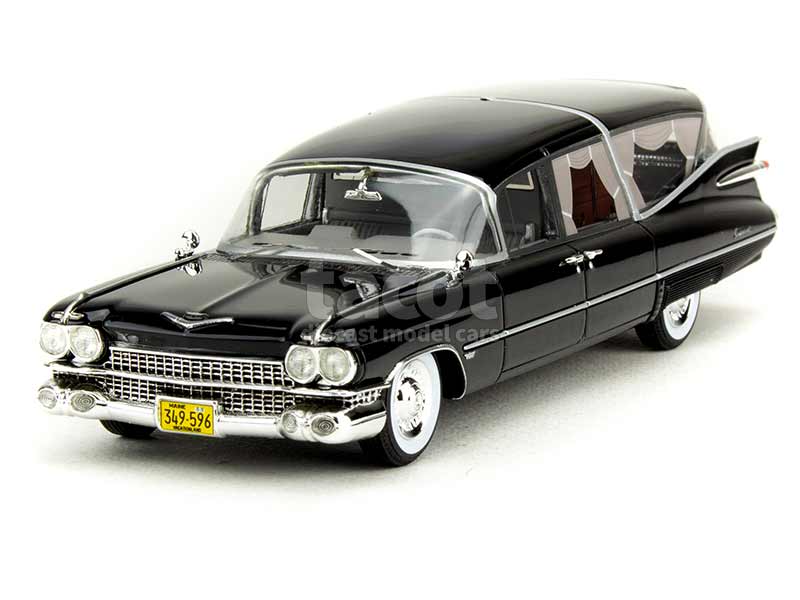 90781 Cadillac S&S Superior Corbillard 1959