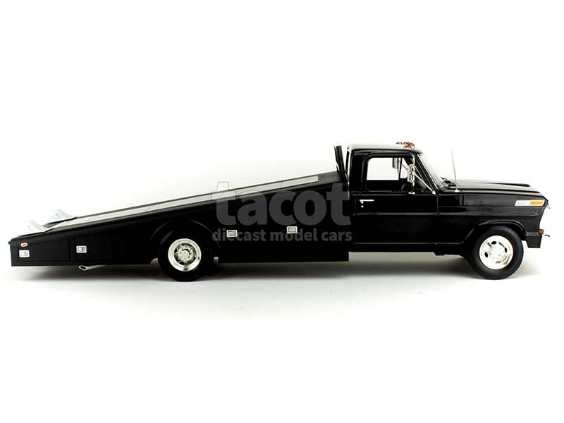 90868 Ford F-350 Ramp Truck 1970