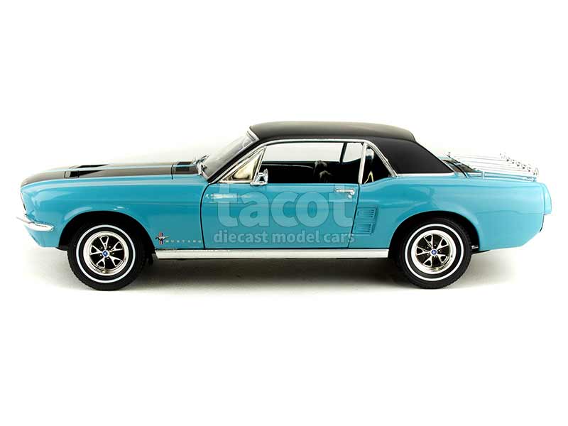 Ford Mustang Coupé 1967 Ski Country Special – Greenlight 1/18 – Miniature Occasion