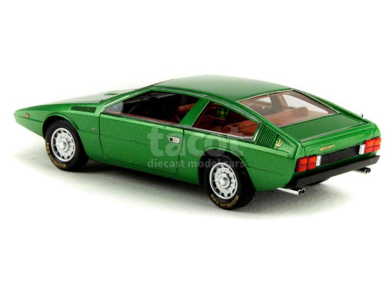 90975 Maserati 124 Coupé 2+2 Italdesign 1974