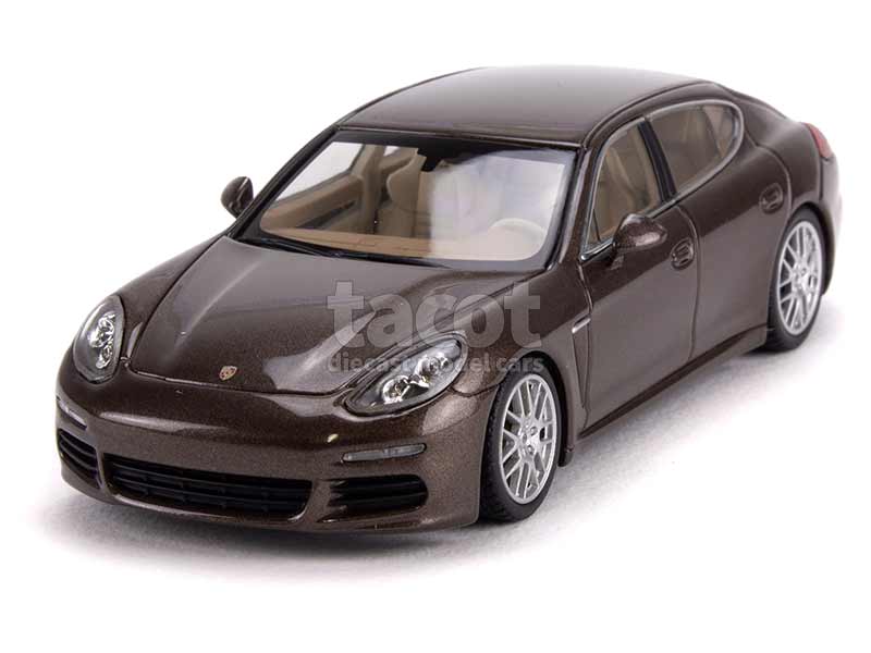91049 Porsche Panamera S 2013