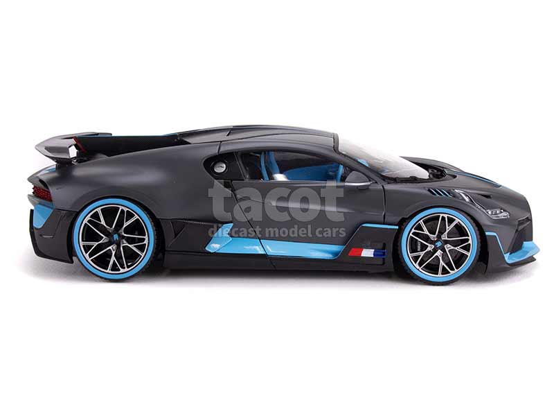 91160 Bugatti Divo 2019