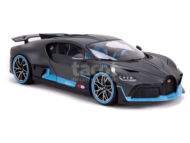 91160 Bugatti Divo 2019