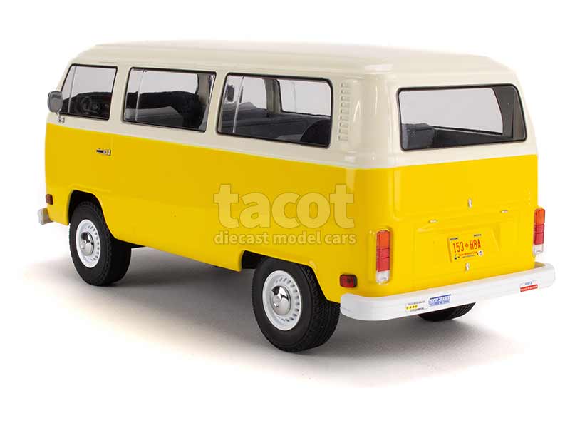 Diecast model cars Volkswagen T2 A 1/87 Brekina Camper green mit Aufstelldach