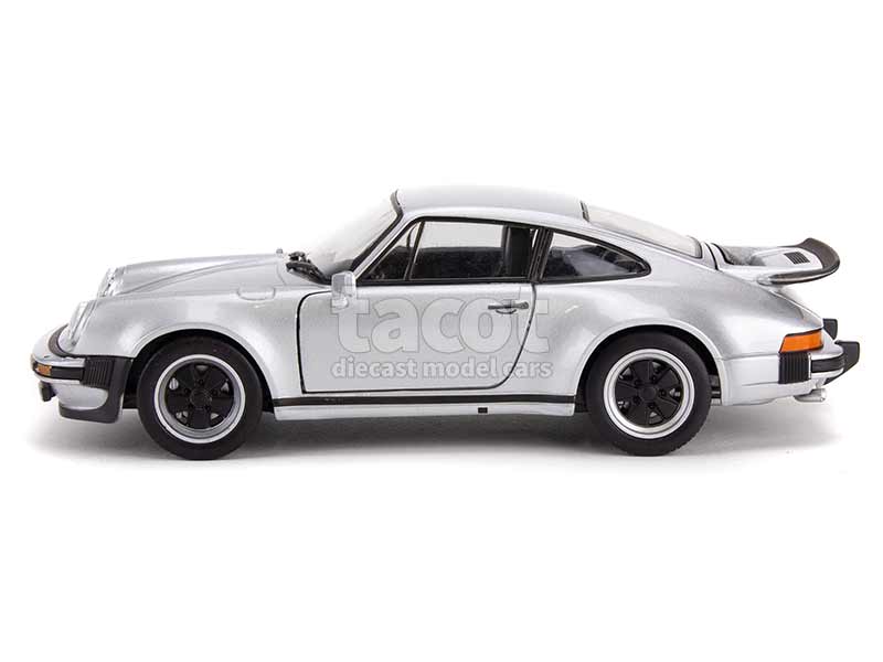 Welly WE4043S PORSCHE 911 TURBO 3.0 1974 SILVER 1:24 Modellino Welly WE4043S PORSCHE 911 TURBO 3.0 1974 SILVER 1:24 Modellino