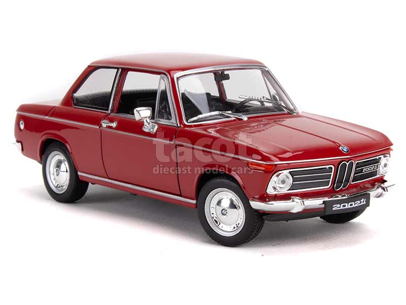 Mô hình xe BMW 2002 Ti 1:24 Welly Mô hình xe BMW 2002 Ti 1:24 Welly