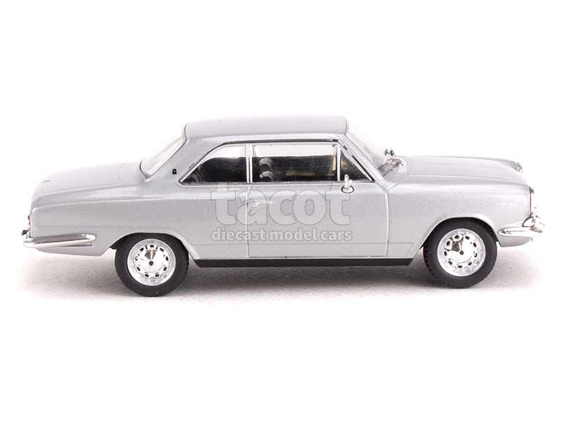 OPO 10 - Ika Torino 380W2 Puertas 1967 Collection Voitures D