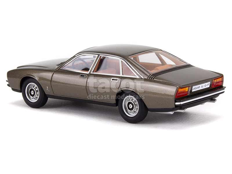 JAGUAR XJ 12 PININFARINA 1978 Vert KIT Monté ALEZAN 1:43 de reference