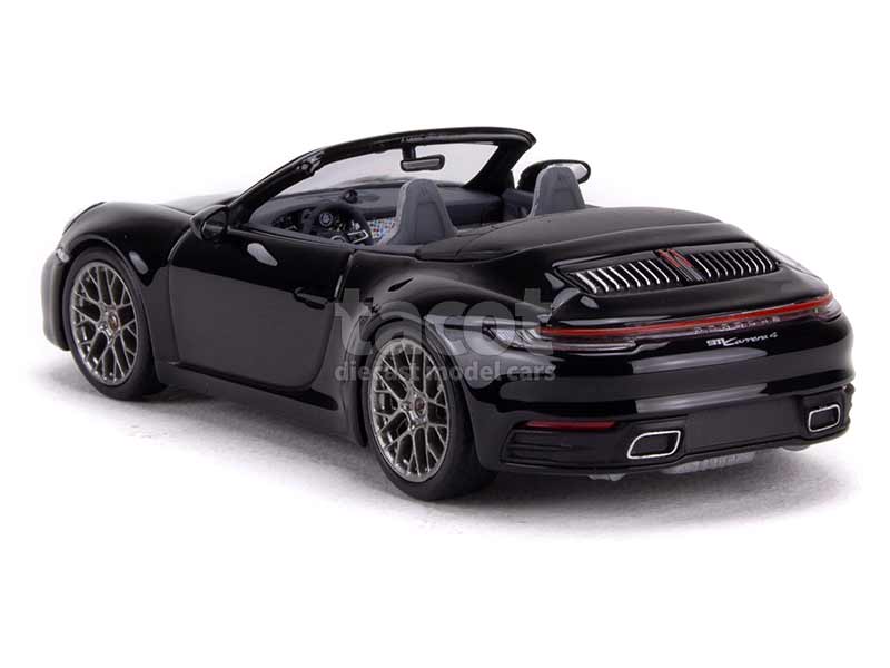 91595 Porsche 911/992 Carrera 4 Cabriolet 2019