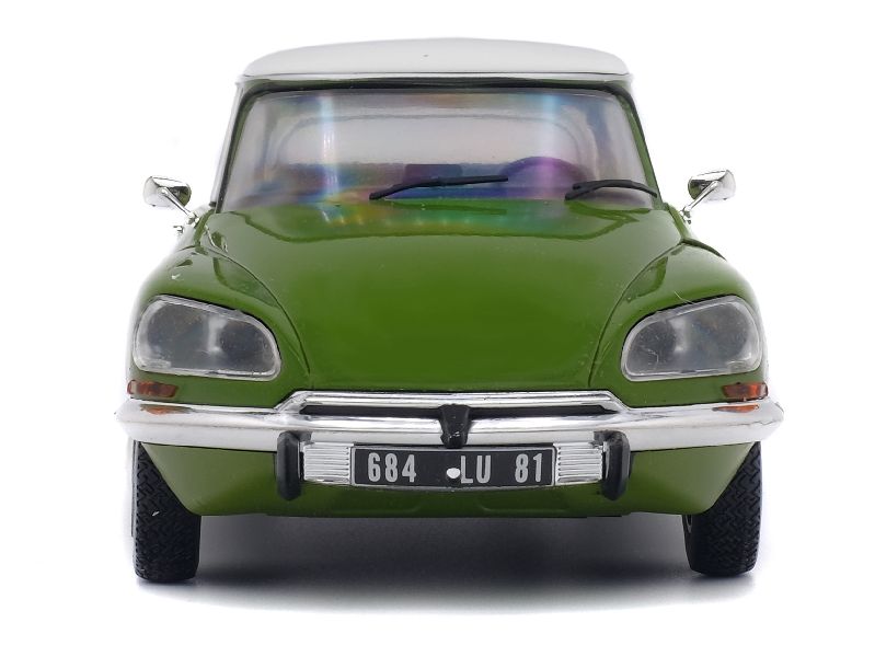 Citroen DS D Special 1972 Albatros beige véhicule miniature S1800710 Solido 1:18