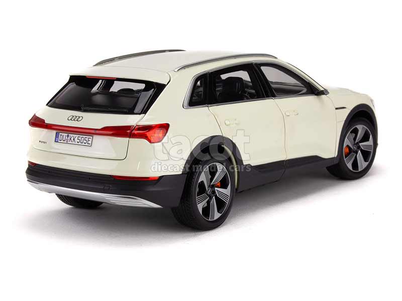 91688 Audi e-tron 2019