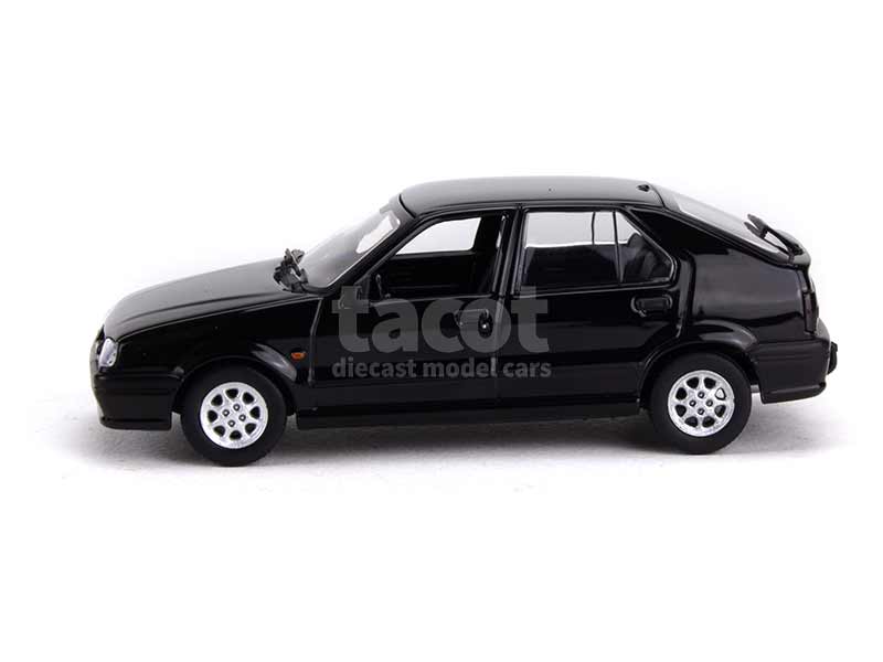 91748 Renault R19 5 Doors 1995