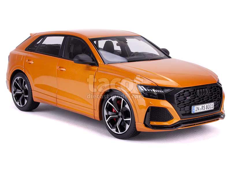 92038 Audi RS Q8 2020