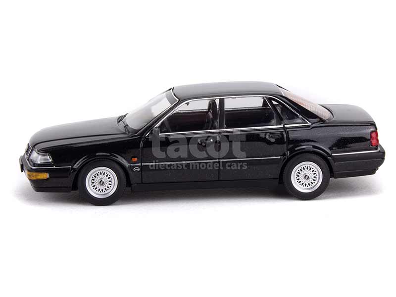 92083 Audi V8 1988
