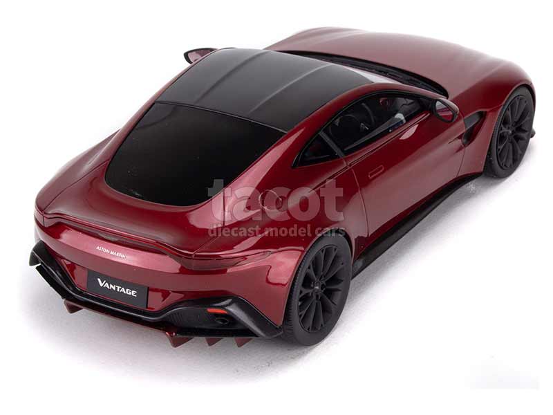 92094 Aston Martin Vantage 2018
