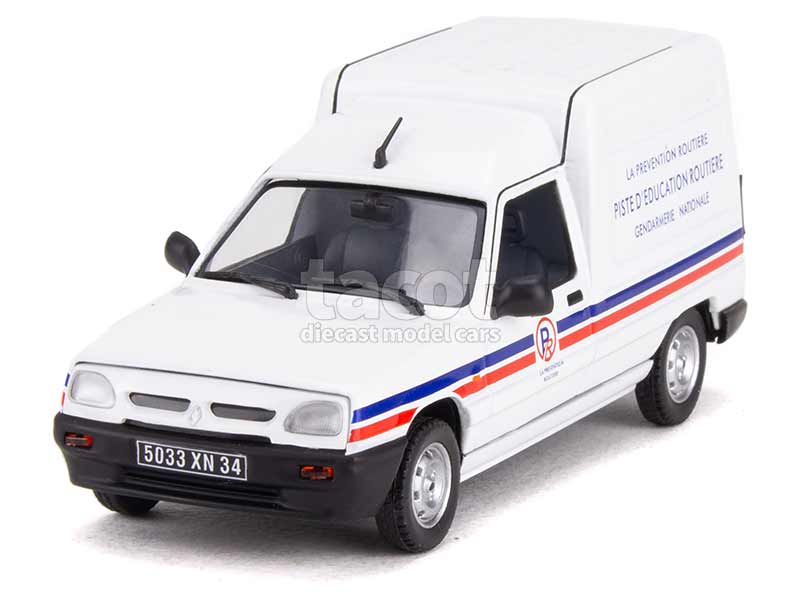 92277 Renault Express Gendarmerie 1995