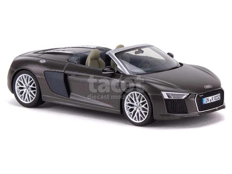 92322 Audi R8 V10 Spyder 2015