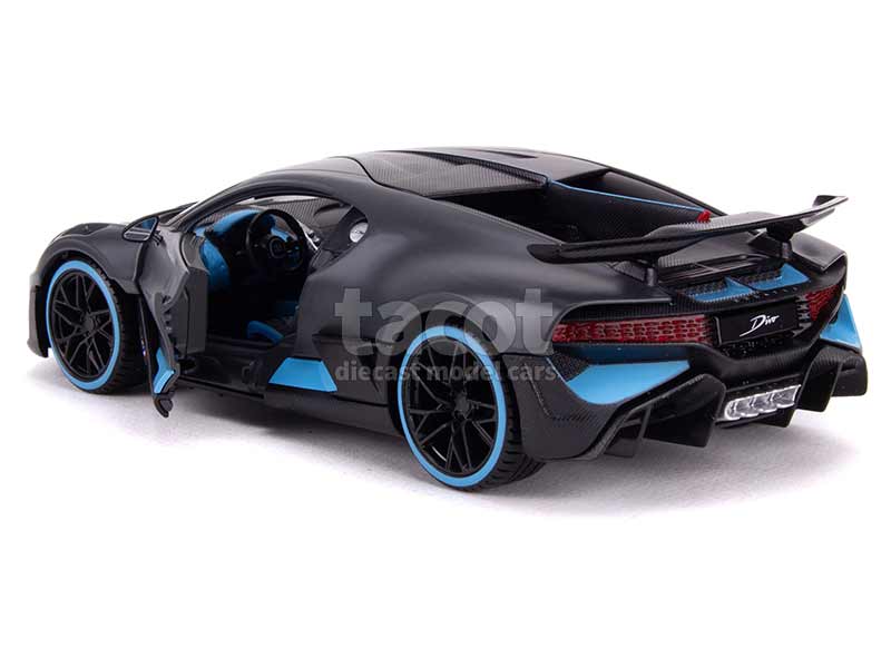 92375 Bugatti Divo 2019