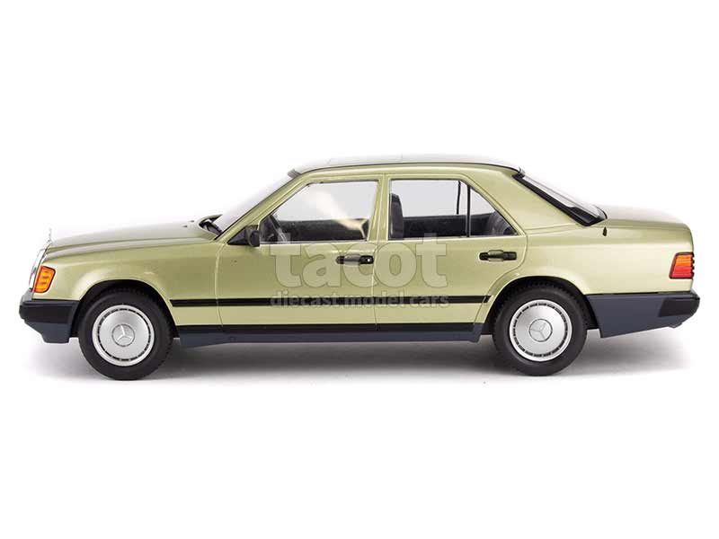 92432 Mercedes 200D/ W124 1984