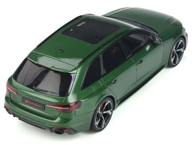 92515 Audi RS4 Avant 2020