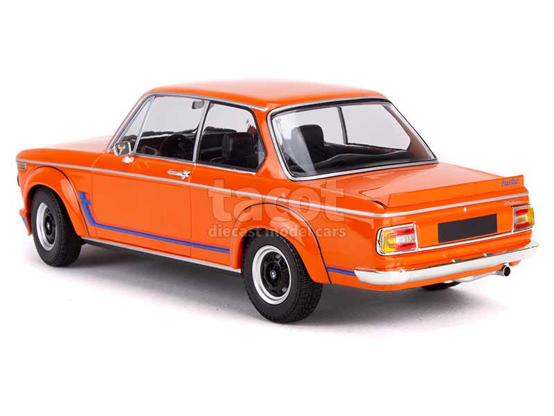 BMW - 2002 Turbo/ E20 1973 - Minichamps - 1/18 - Autos