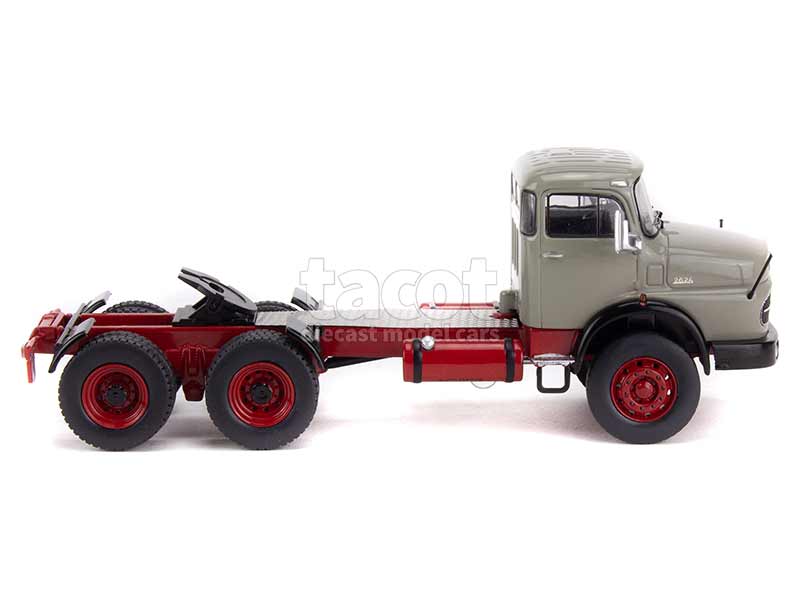 92614 Mercedes 2624 LK Tracteur 1979