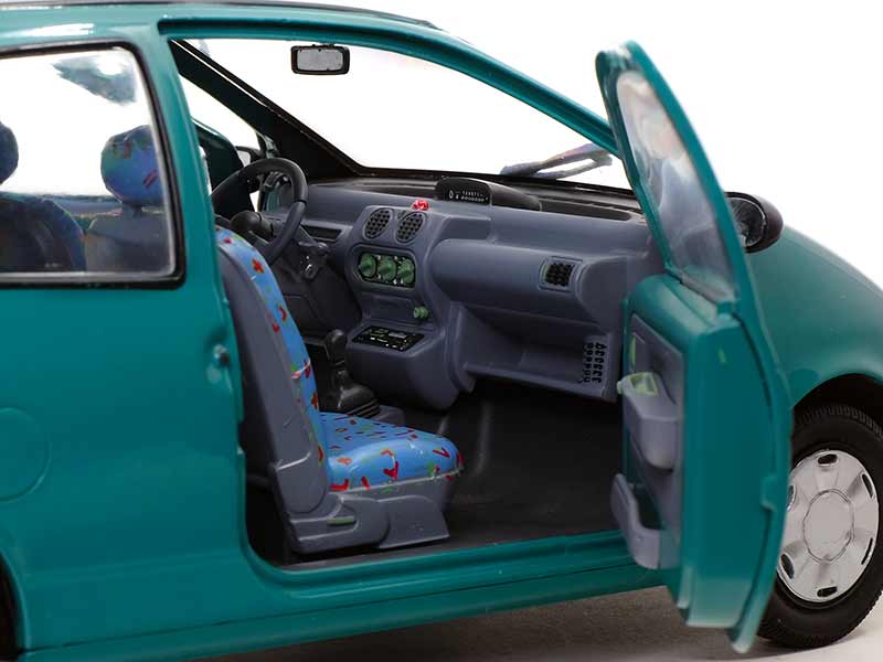 92682 Renault Twingo 1993