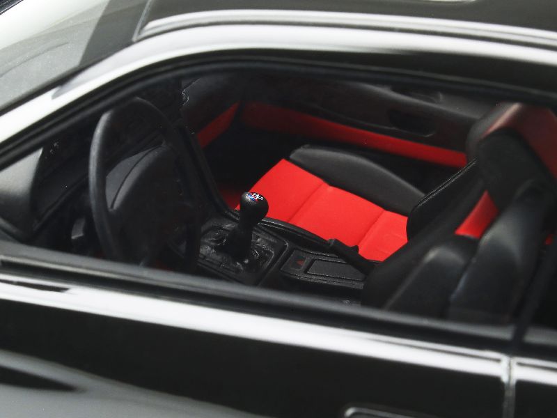 Bmw 850 CSI Black 1990 Ottomobile OT827 1/18