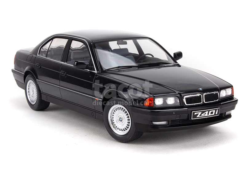 92905 BMW 740i/ E38 1994