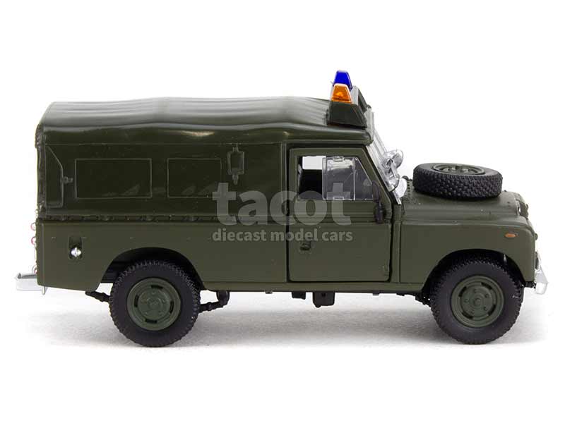 92932 Land Rover 109 Series III Bâché Militaire