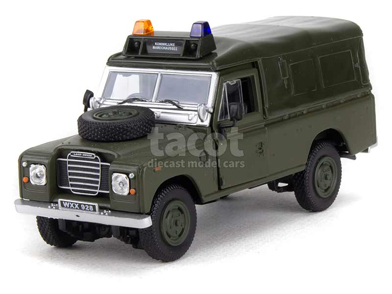 92932 Land Rover 109 Series III Bâché Militaire