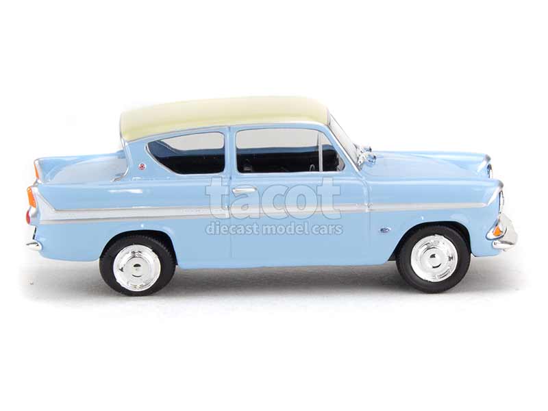 92940 Ford Anglia MKI Harry Potter