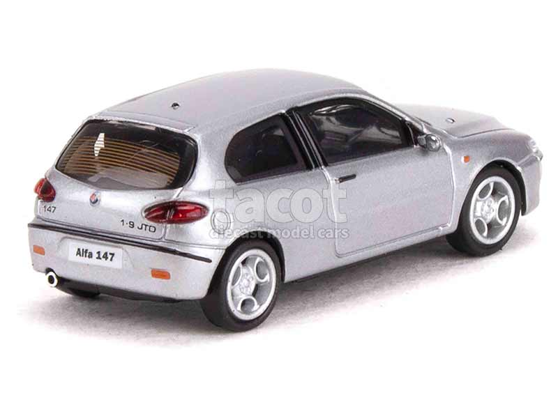 92952 Alfa Romeo 147 2001