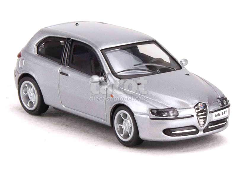 92952 Alfa Romeo 147 2001