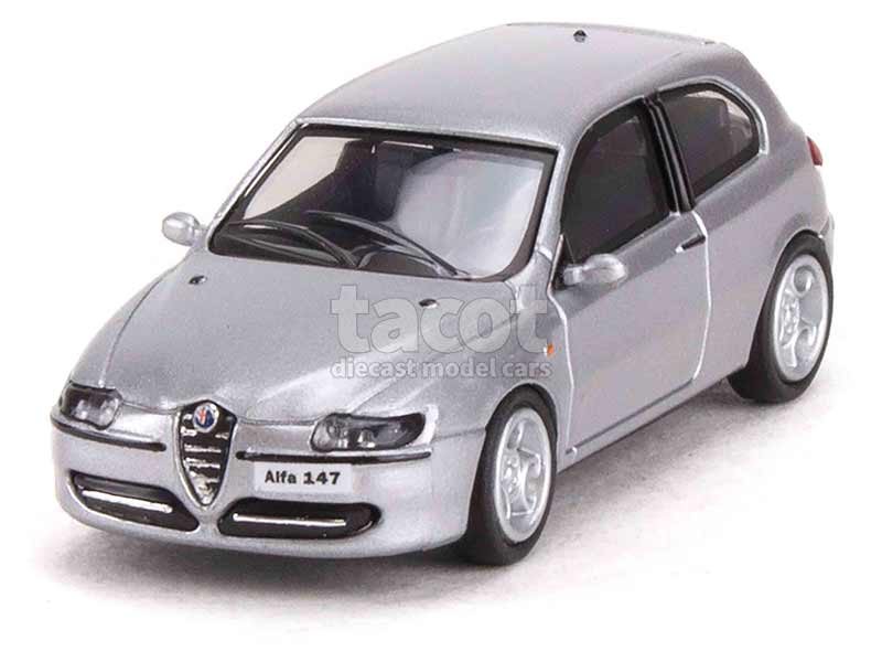 92952 Alfa Romeo 147 2001
