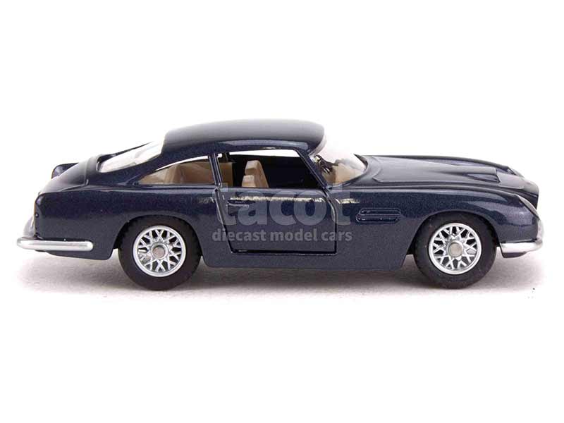 92976 Aston Martin DB5 Vantage