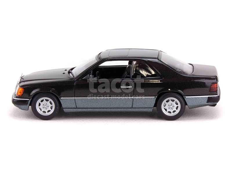 93005 Mercedes 300 CE-24 Coupé/ C124 1991