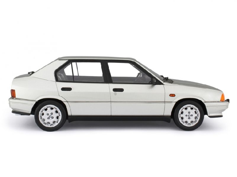 93059 Alfa Romeo 33 1.5L Quadrifoglio Verde 1984