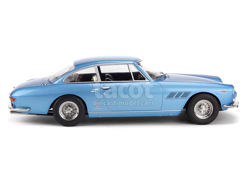 93194 Ferrari 330 GT 2+2 1964