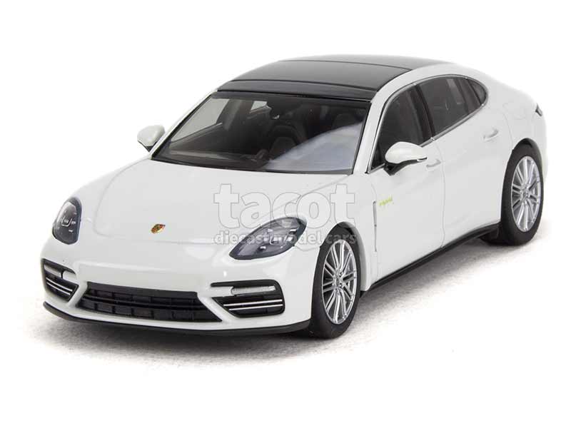 93221 Porsche Panamera Turbo S e-hybrid 2016