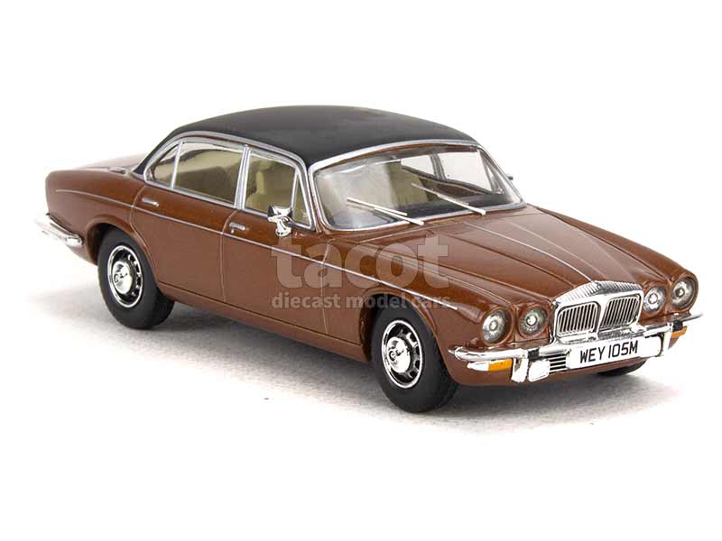 Corgi Vanguards 1/43 Daimler Double Six Série 2 Vanden Plas - CRG-VA13903 - Neuf