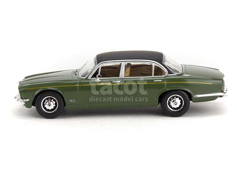 93228 Jaguar XJ 12 Series II LWB